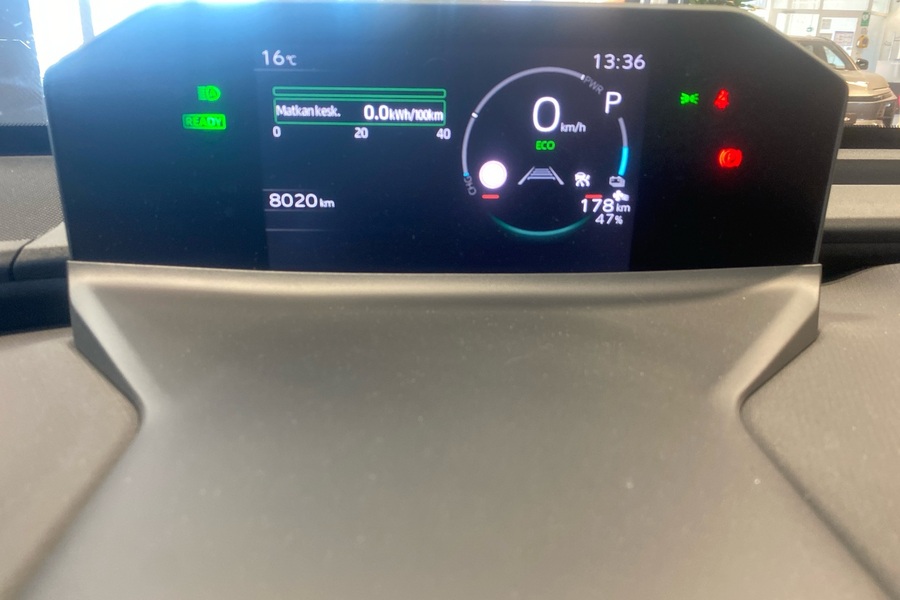 Toyota bZ4X vaihtoauto