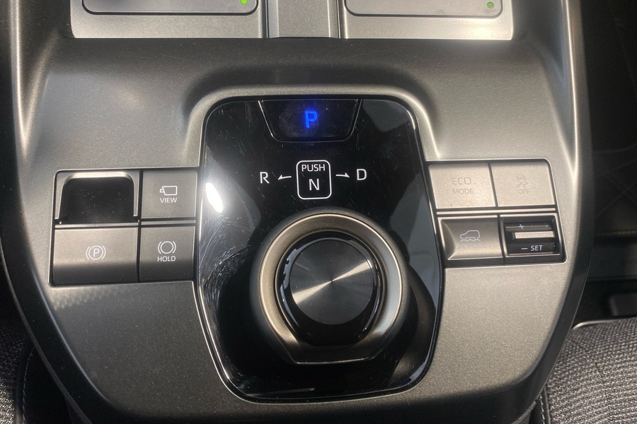 Toyota bZ4X vaihtoauto