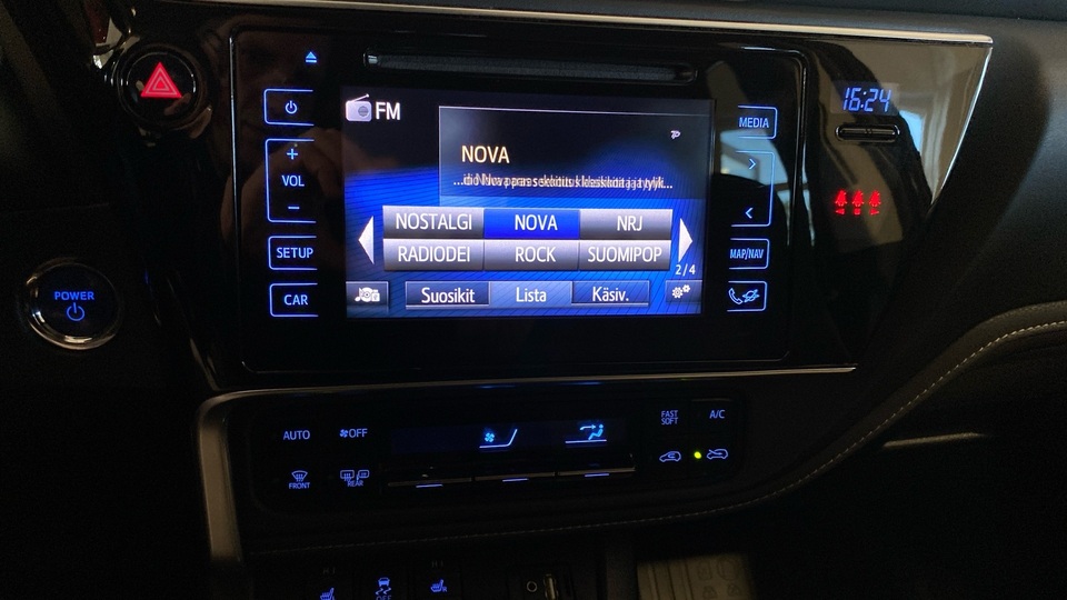 Toyota Auris vaihtoauto