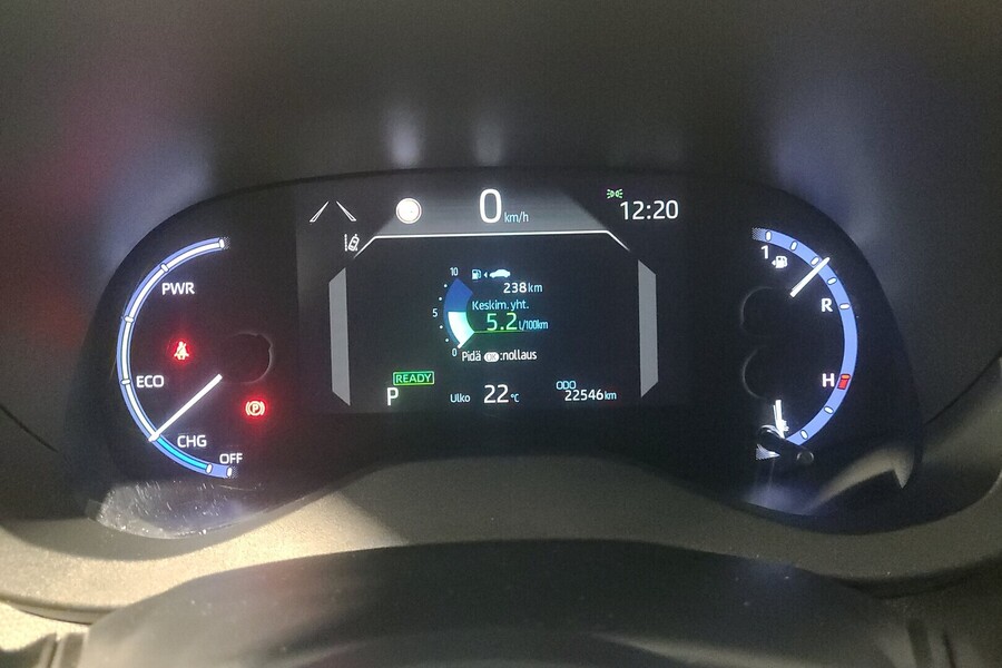 Toyota Yaris Cross vaihtoauto