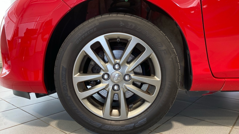 Toyota Yaris vaihtoauto