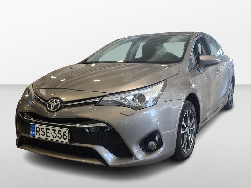 Toyota Avensis vaihtoauto