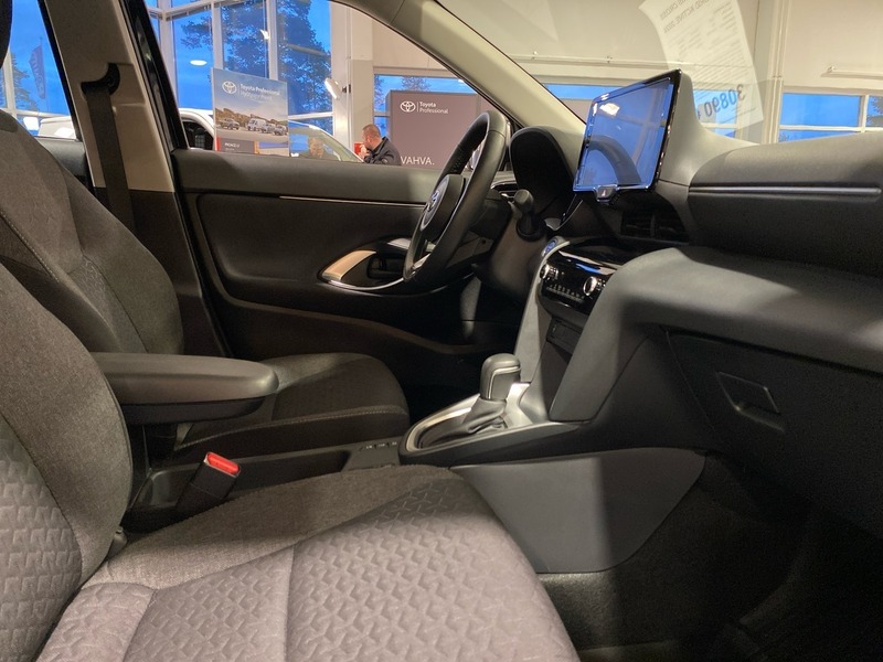 Toyota Yaris Cross vaihtoauto