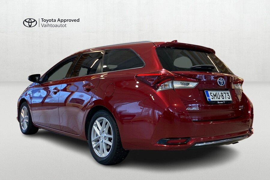 Toyota Auris vaihtoauto