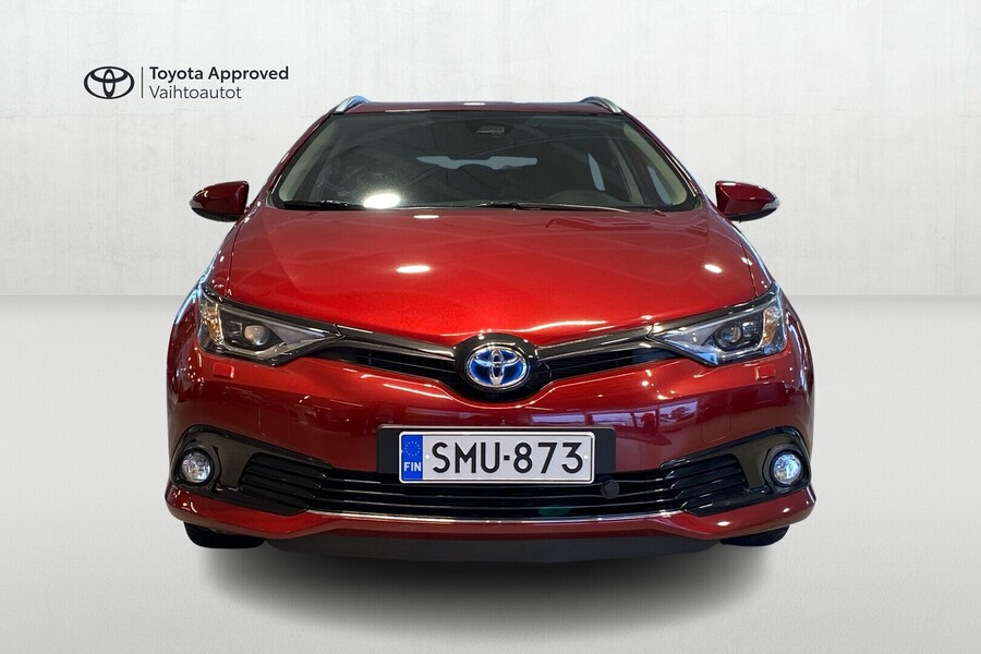 Toyota Auris vaihtoauto