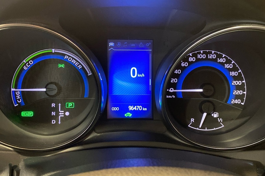 Toyota Auris vaihtoauto