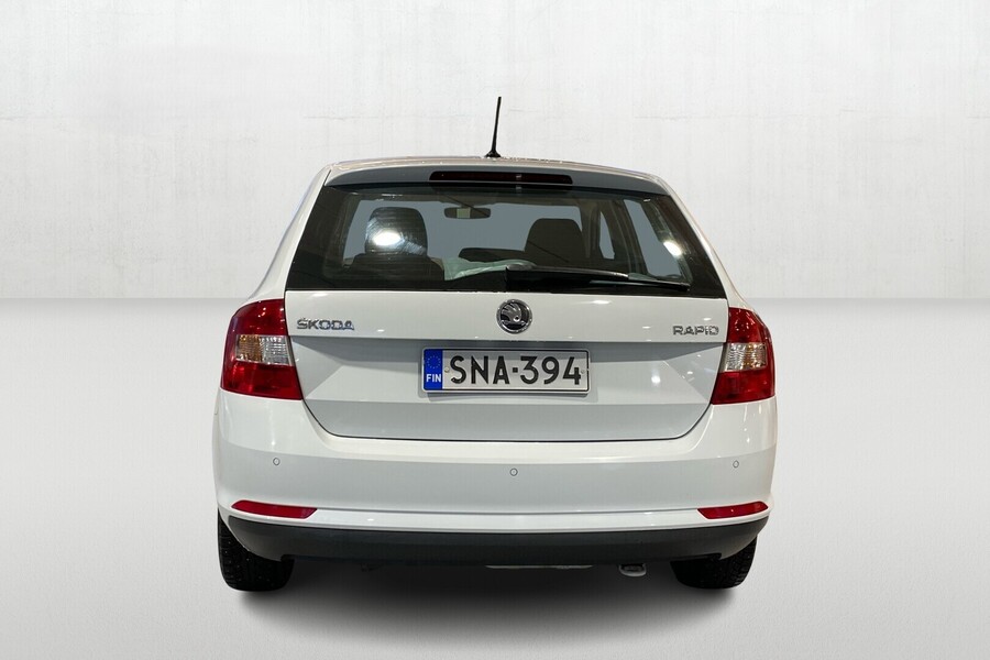 Skoda Rapid vaihtoauto