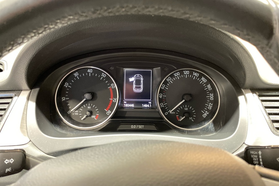 Skoda Rapid vaihtoauto