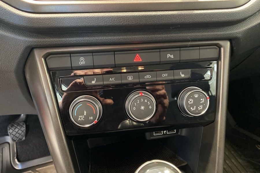 Volkswagen T-Roc vaihtoauto