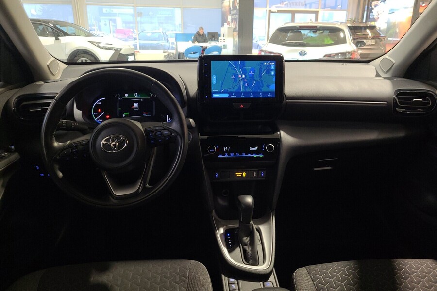 Toyota Yaris Cross vaihtoauto