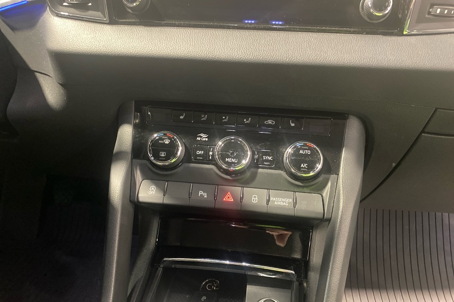 Skoda Karoq vaihtoauto