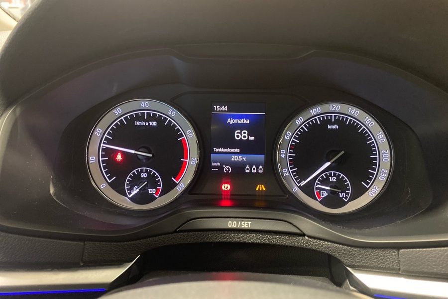 Skoda Karoq vaihtoauto