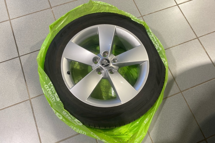 Skoda Karoq vaihtoauto