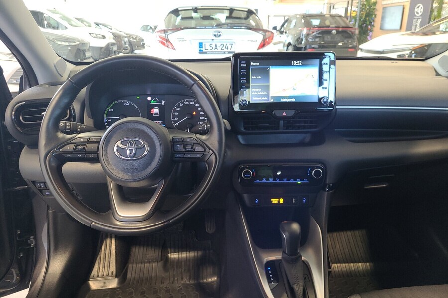 Toyota Yaris vaihtoauto