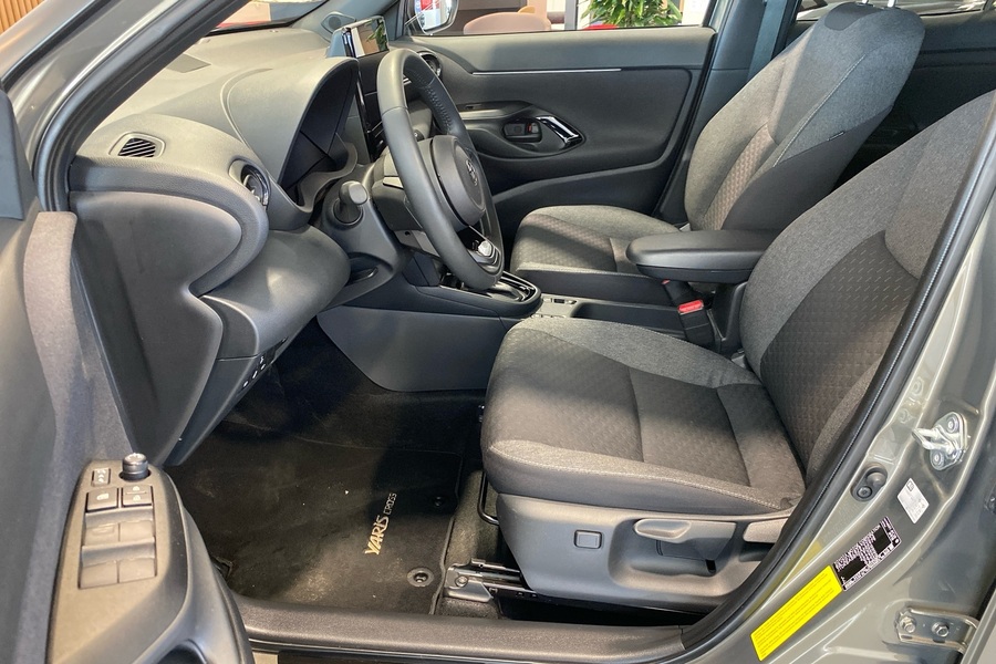 Toyota Yaris Cross vaihtoauto