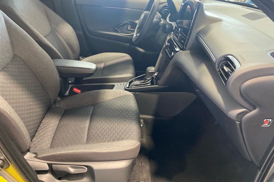 Toyota Yaris Cross vaihtoauto