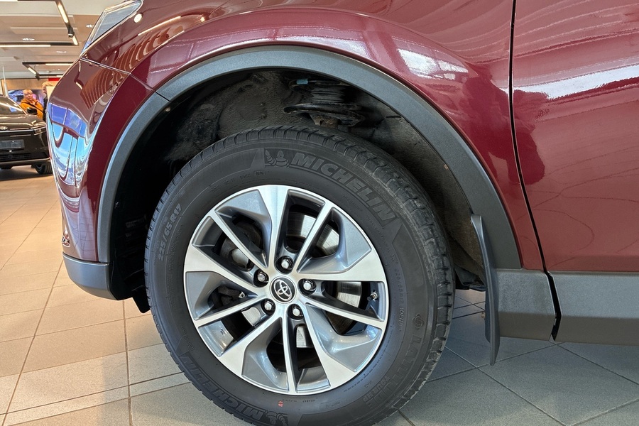 Toyota RAV4 vaihtoauto