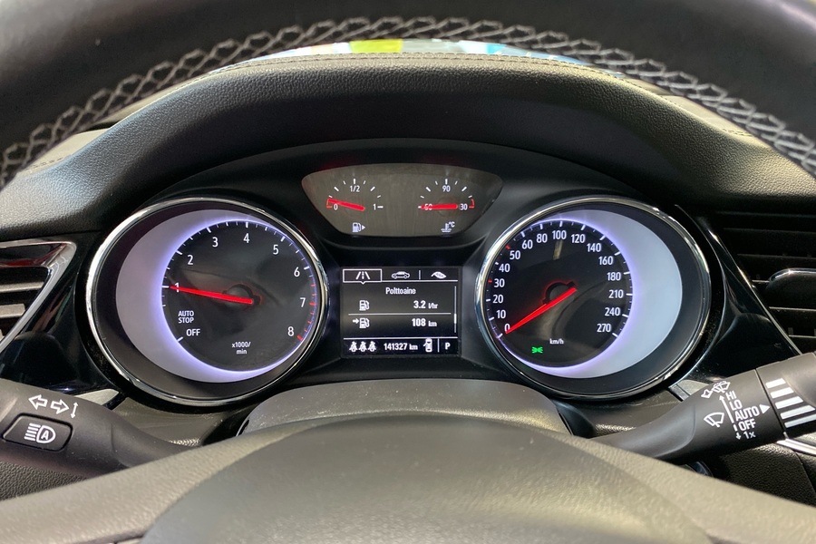 Opel Insignia vaihtoauto