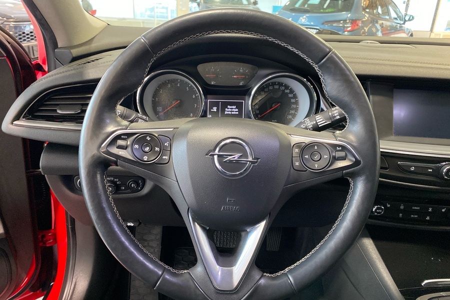 Opel Insignia vaihtoauto