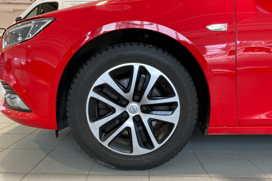 Opel Insignia vaihtoauto