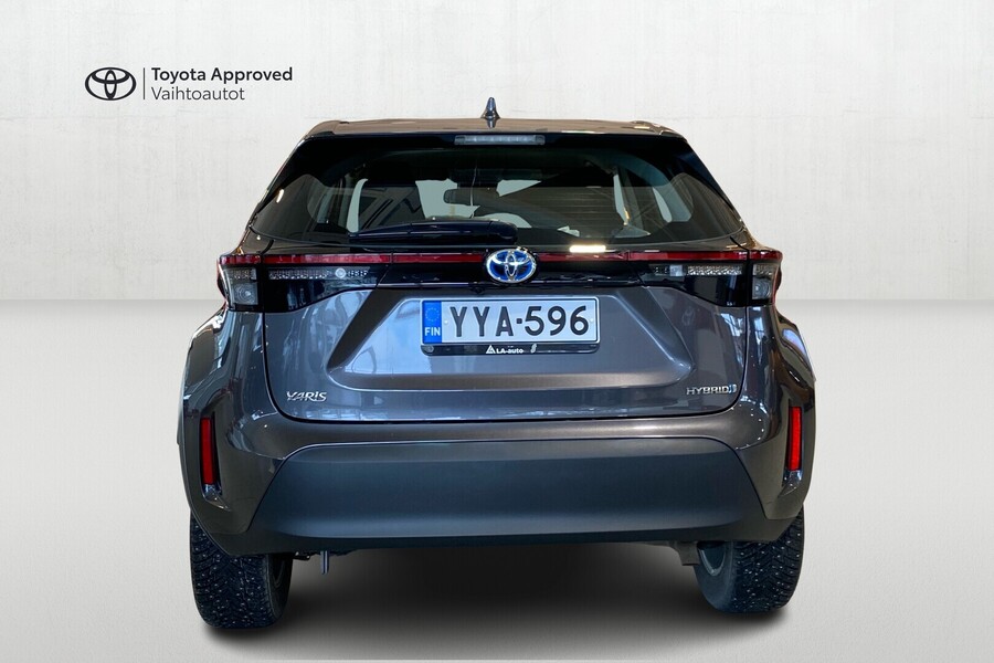 Toyota Yaris Cross vaihtoauto