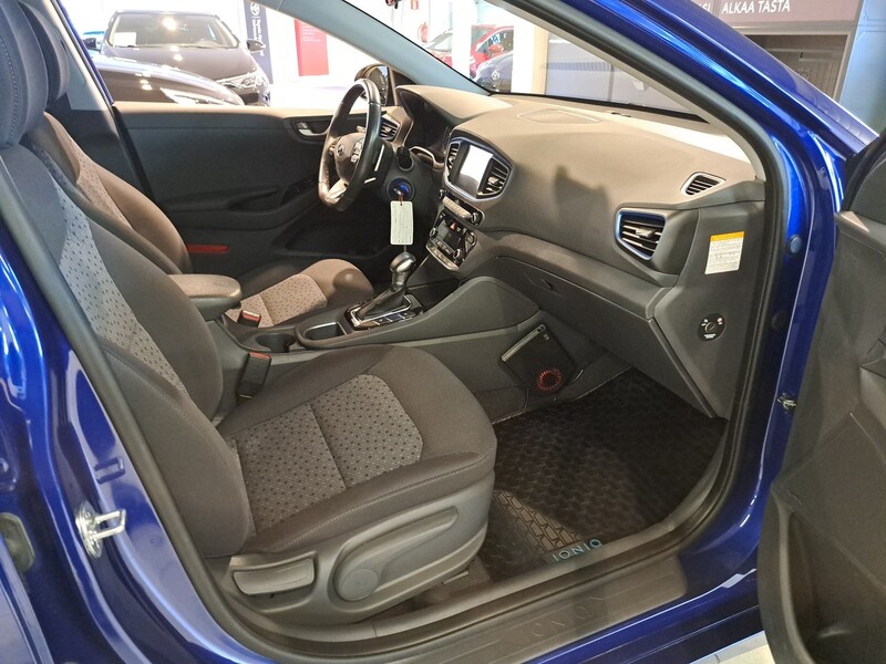 Hyundai IONIQ plug-in vaihtoauto