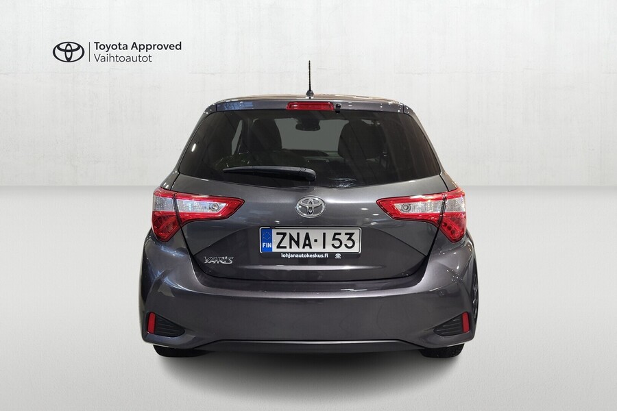 Toyota Yaris vaihtoauto