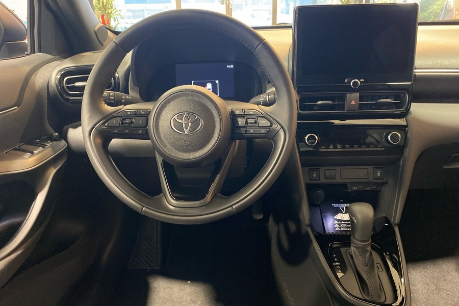 Toyota Yaris Cross vaihtoauto