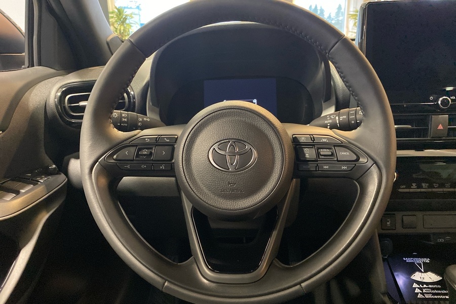 Toyota Yaris Cross vaihtoauto