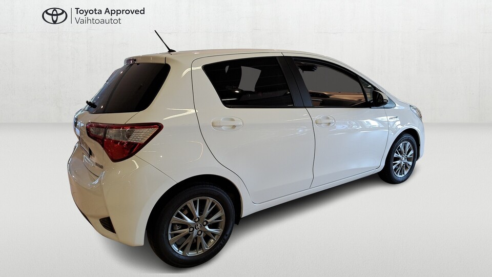 Toyota Yaris vaihtoauto