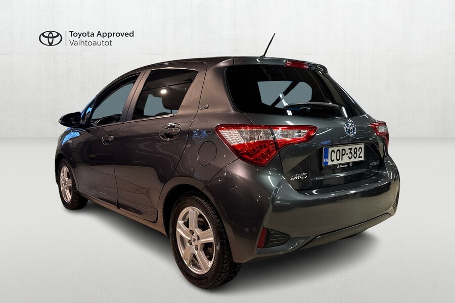 Toyota Yaris vaihtoauto