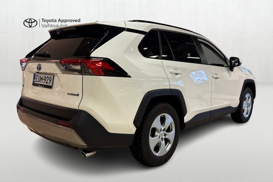 Toyota RAV4 vaihtoauto