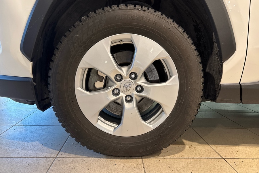 Toyota RAV4 vaihtoauto