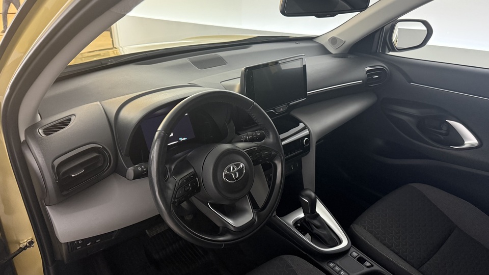 Toyota Yaris Cross vaihtoauto