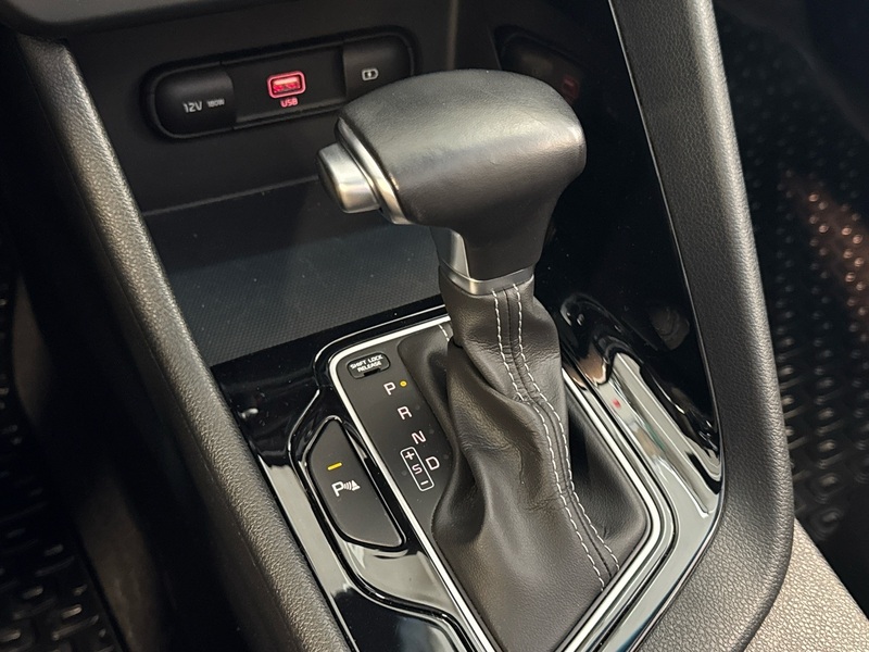 Kia Niro vaihtoauto