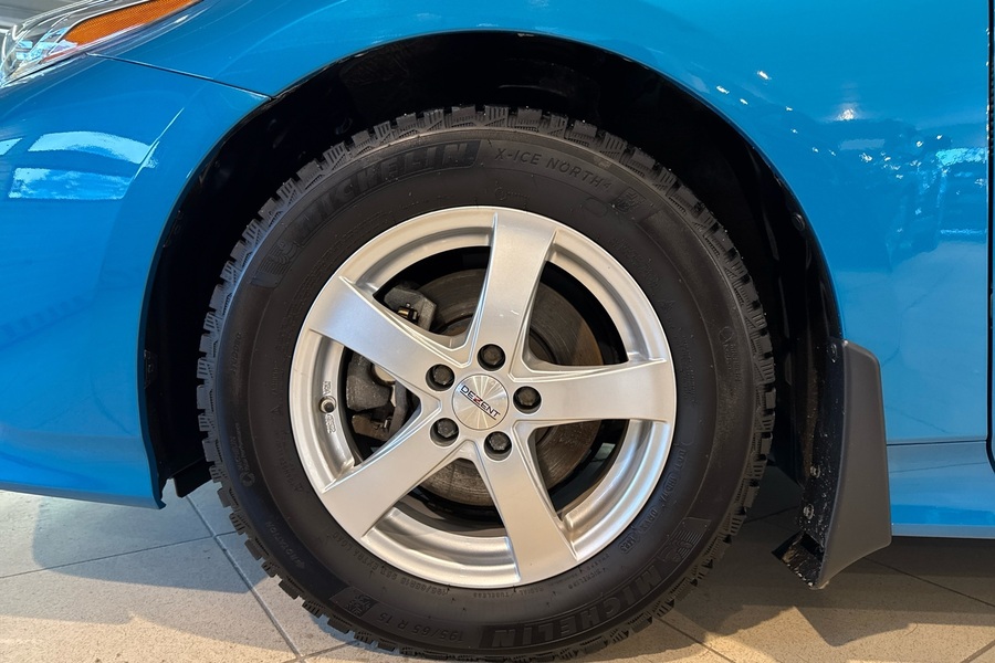 Toyota Prius Plug-in vaihtoauto