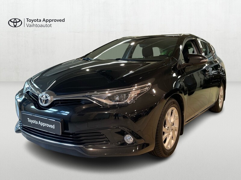 Toyota Auris vaihtoauto