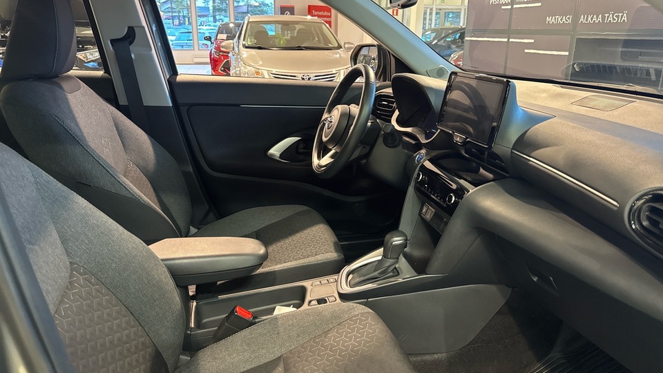 Toyota Yaris Cross vaihtoauto