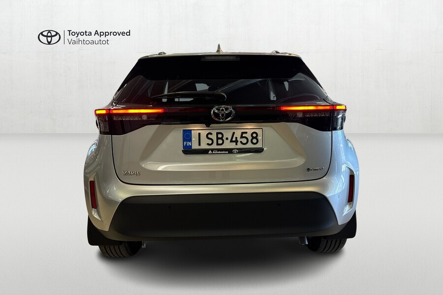 Toyota Yaris Cross vaihtoauto