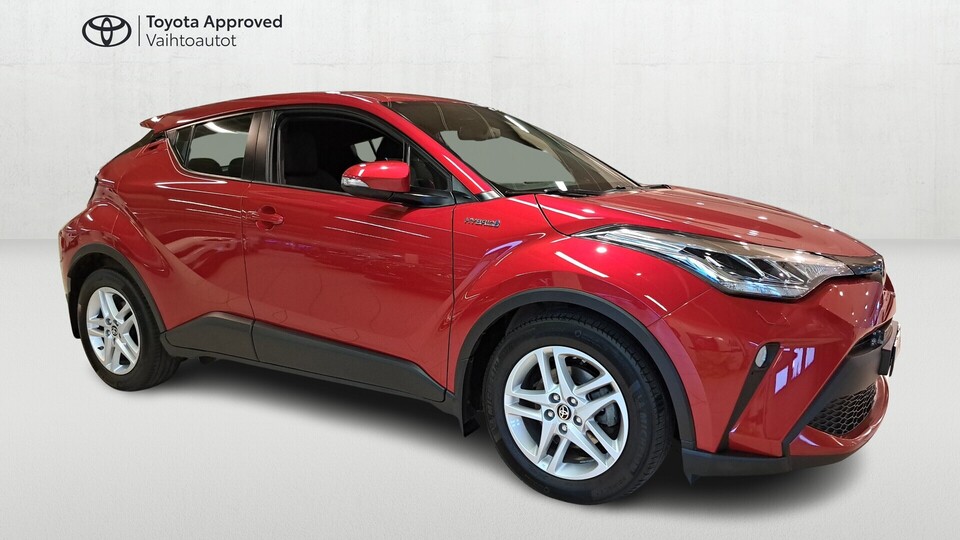 Toyota C-HR vaihtoauto