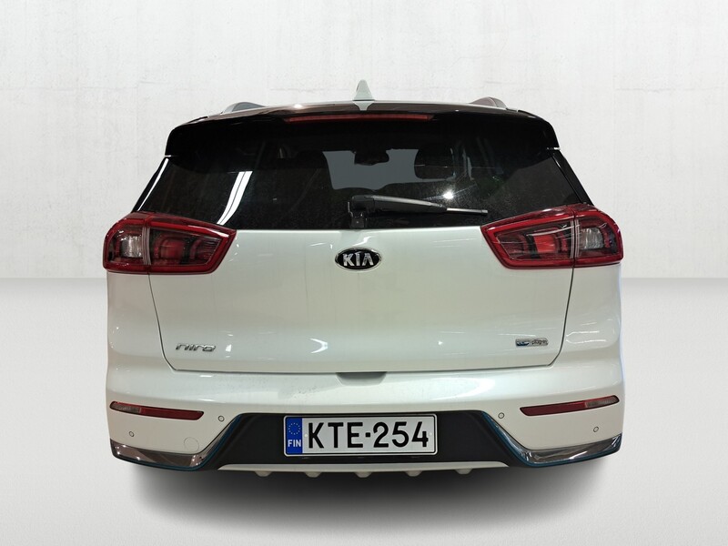 Kia Niro plug-in vaihtoauto