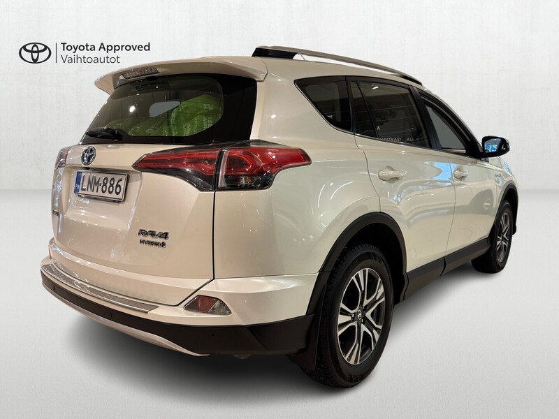 Toyota RAV4 vaihtoauto