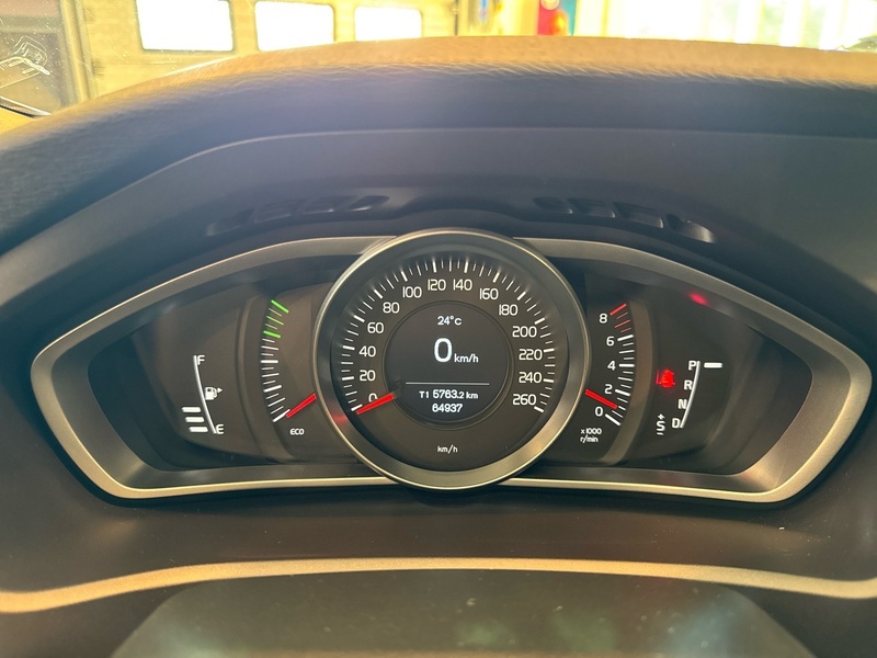 Volvo V40 vaihtoauto