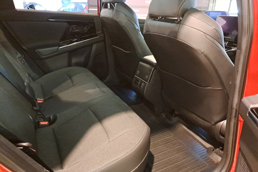 Toyota bZ4X vaihtoauto