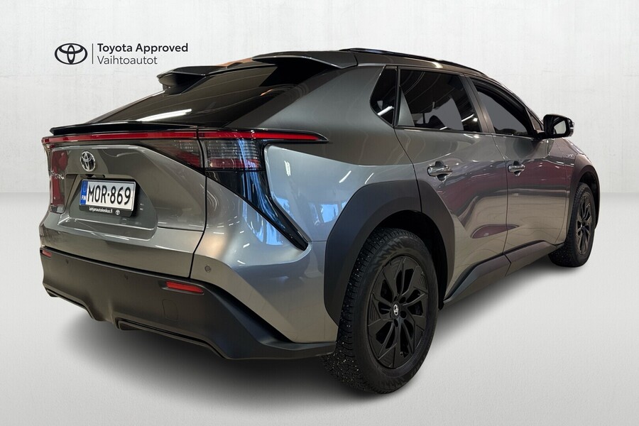 Toyota bZ4X vaihtoauto