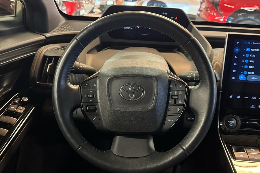 Toyota bZ4X vaihtoauto