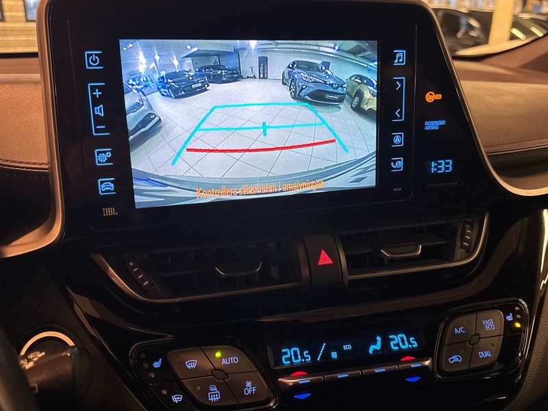 Toyota C-HR vaihtoauto