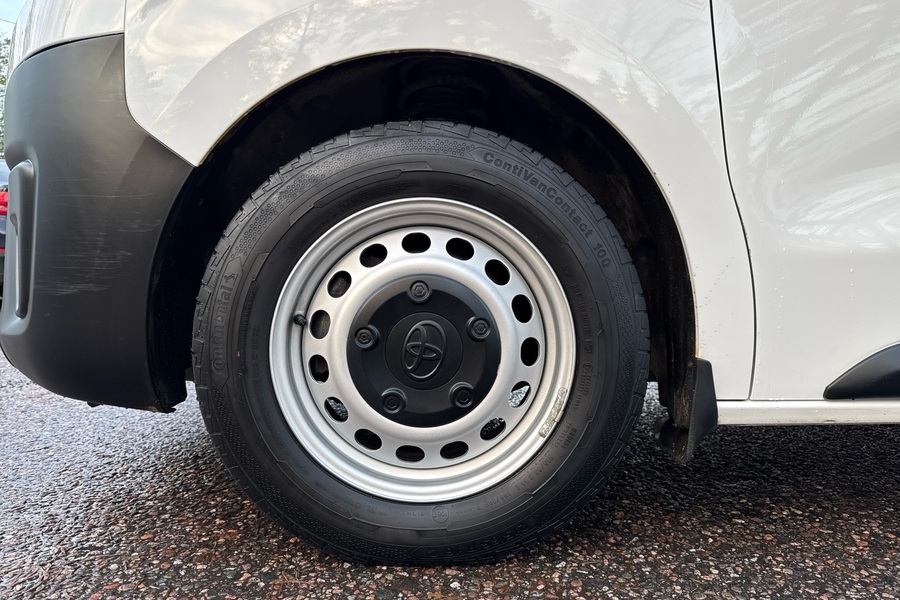 Toyota Proace vaihtoauto