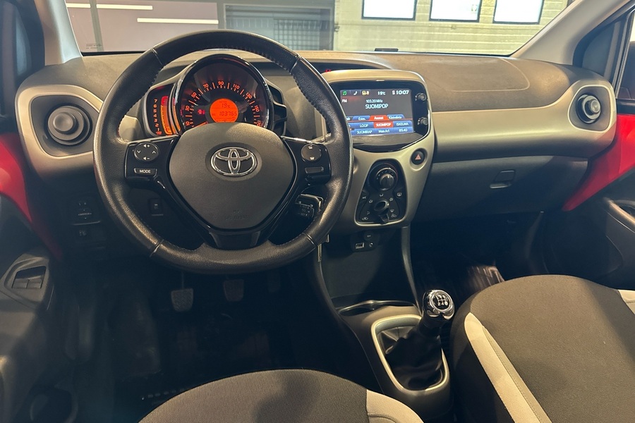 Toyota AYGO vaihtoauto