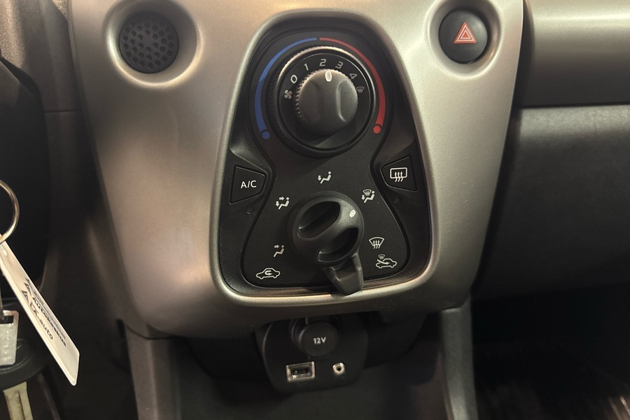 Toyota AYGO vaihtoauto